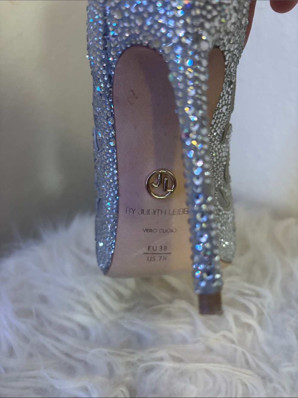 Judith Leiber Silver Crystal Embellished Pointed-Toe Stilettos - Picture 8 of 14